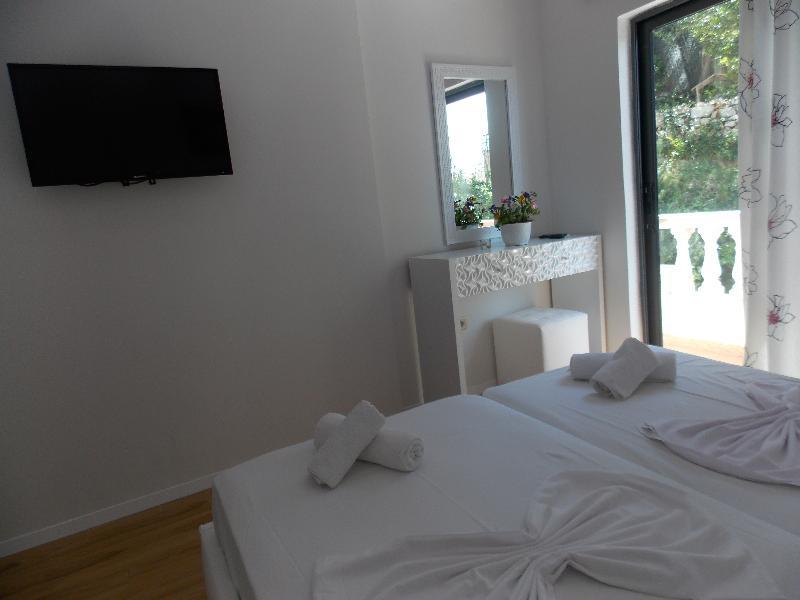 Ilria Hotel