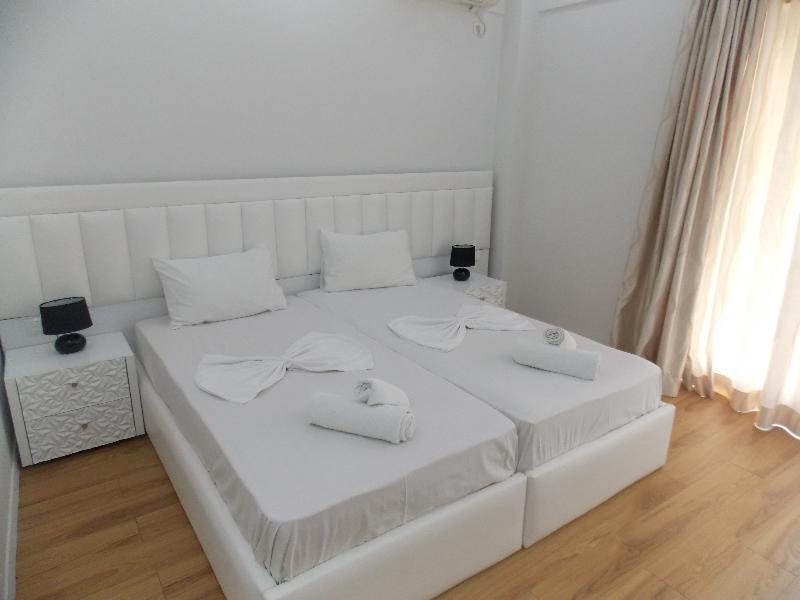 Ilria Hotel 4*